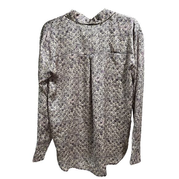 Antropologie Mystree Lavender Button Shirt Size L Satin - Picture 4 of 9